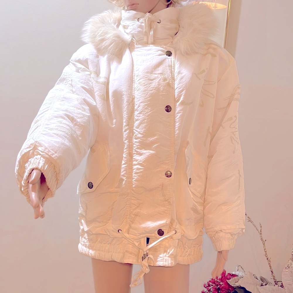 INNOVATION BY IZZI FOX HOODIE